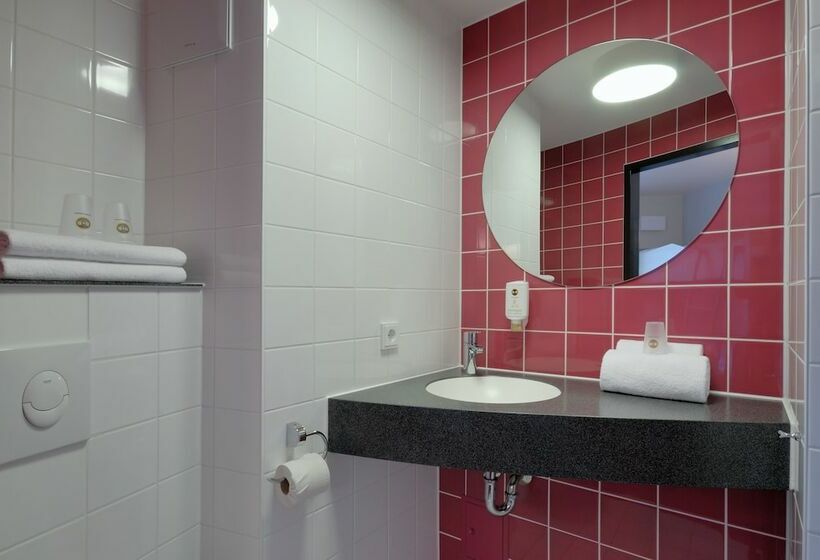 اتاق استاندارد, B&b Hotel Heidelberg