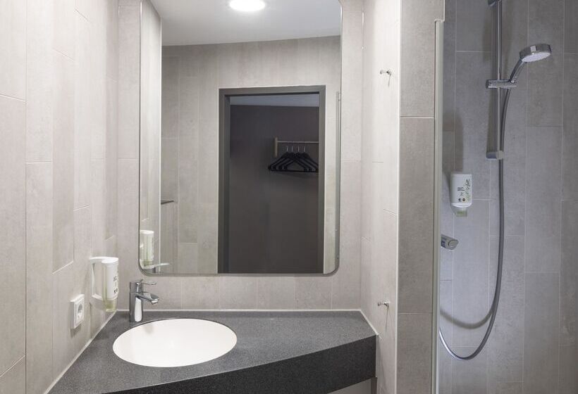 اتاق استاندارد, B&b Hotel Kiel City