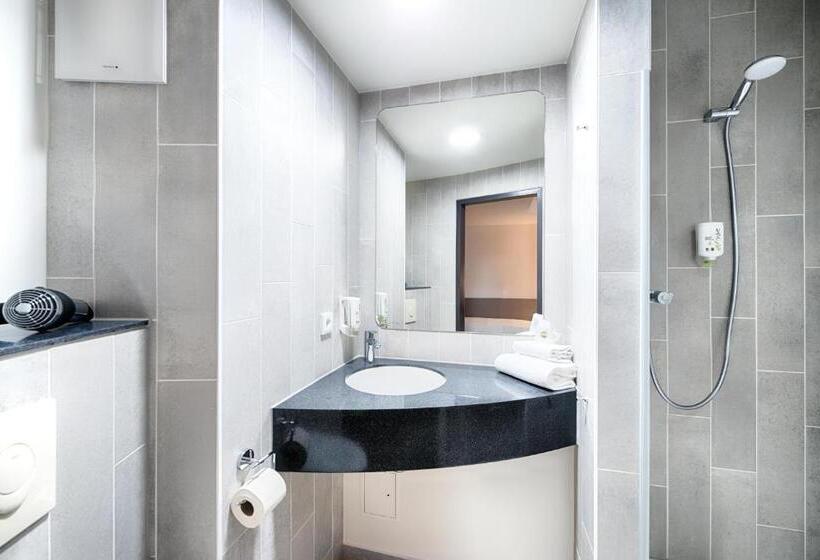 اتاق استاندارد سه نفره, B&b Hotel München Airport