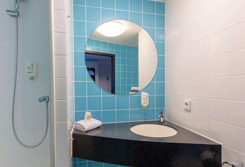 اتاق استاندارد سه نفره, B&b Hotel Nürnberg City