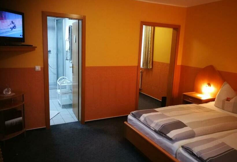 スタンダードトリプルルーム, Land Hotel Mühlengrund