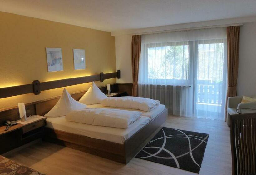 اتاق استاندارد با بالکن, Landhotel Rebstock