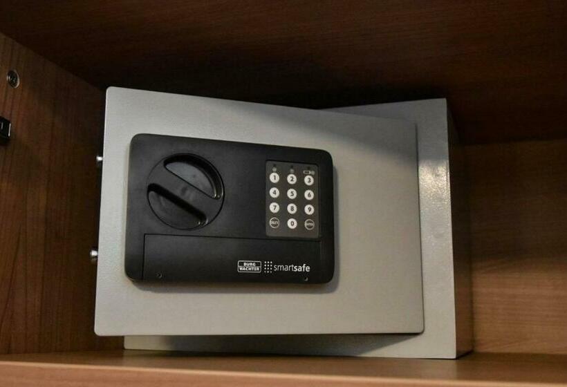 اتاق سوپریور یک تخته, Martins Klause Airport Messe Hotel   Self Check In