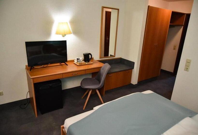 اتاق استاندارد یک نفره, Martins Klause Airport Messe Hotel   Self Check In