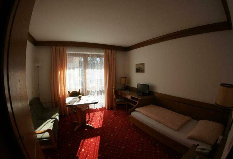 اتاق استاندارد یک تخته با بالکن, St. Georg