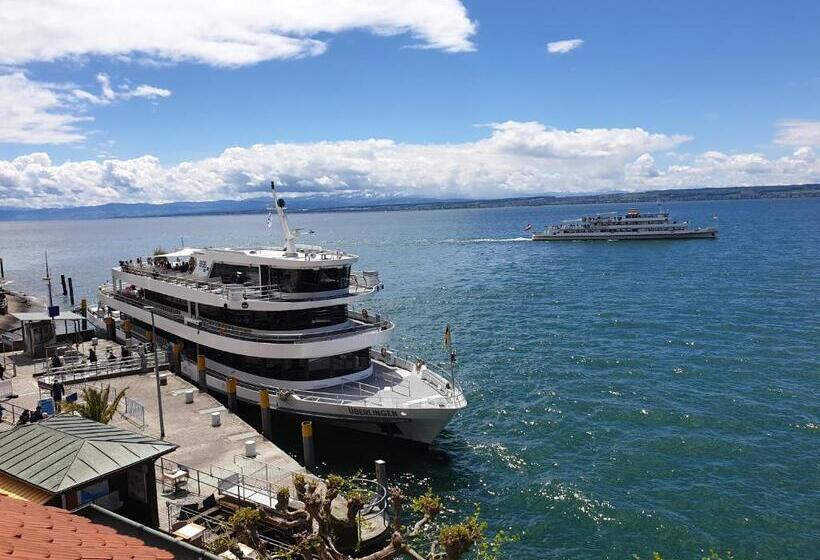 اتاق استاندارد با چشم‌انداز دریاچه, Strand Cafe Meersburg