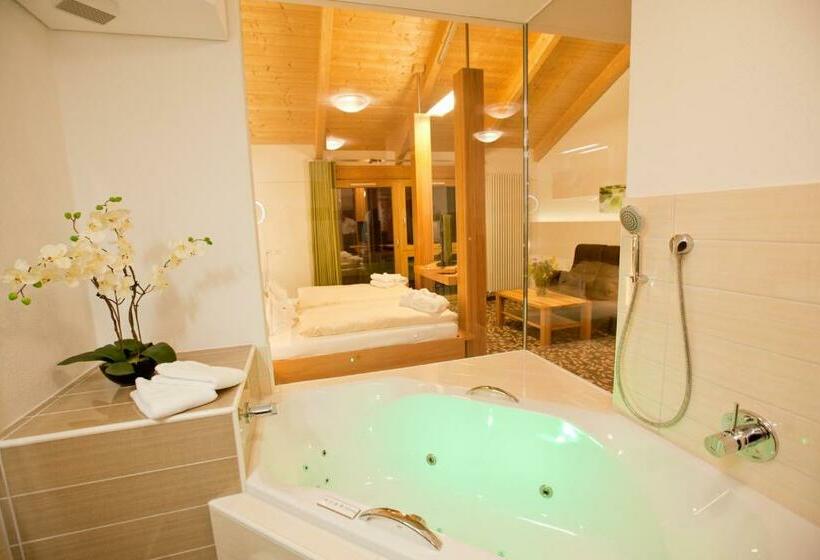 اتاق استاندارد با وان آب گرم, Und Appartementhof Waldeck