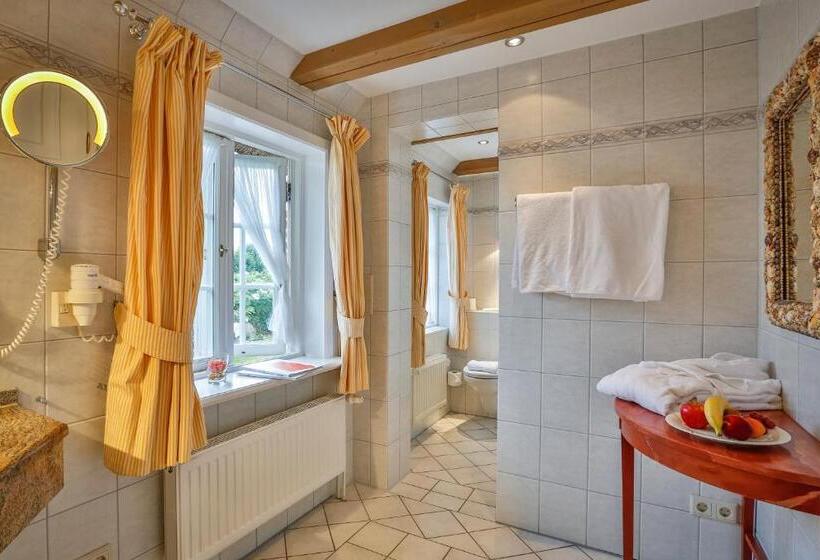 کابین, Und Restaurant Jörg Müller