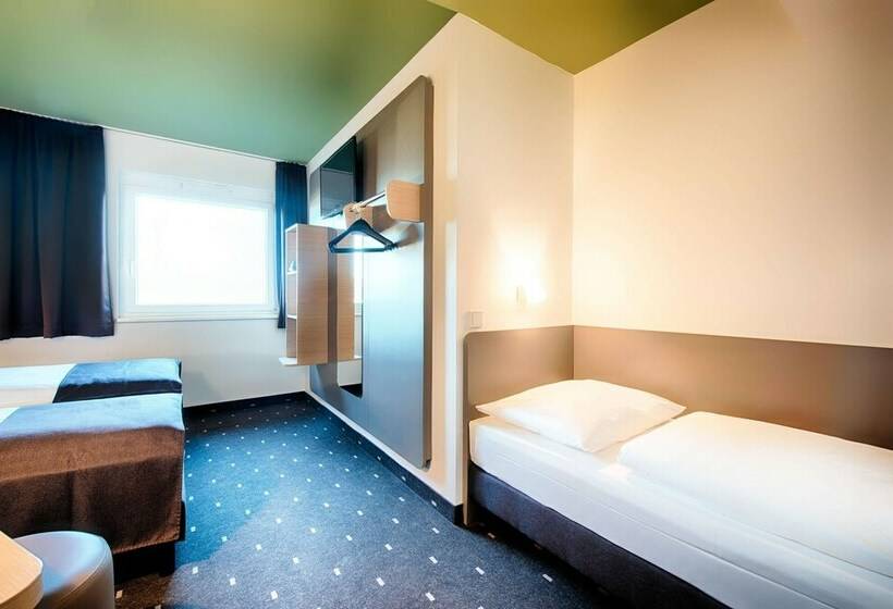 اتاق استاندارد سه نفره, B&b Hotel Baden Airpark