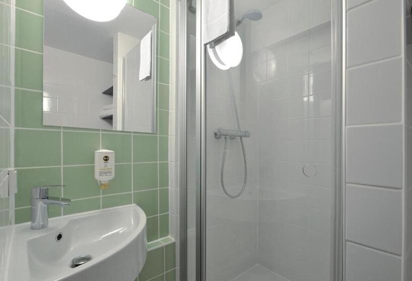 اتاق خانوادگی, B&b Hotel Bochum Herne