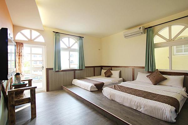 اتاق استاندارد چهارنفره با بالکن, Da Wan Hostel