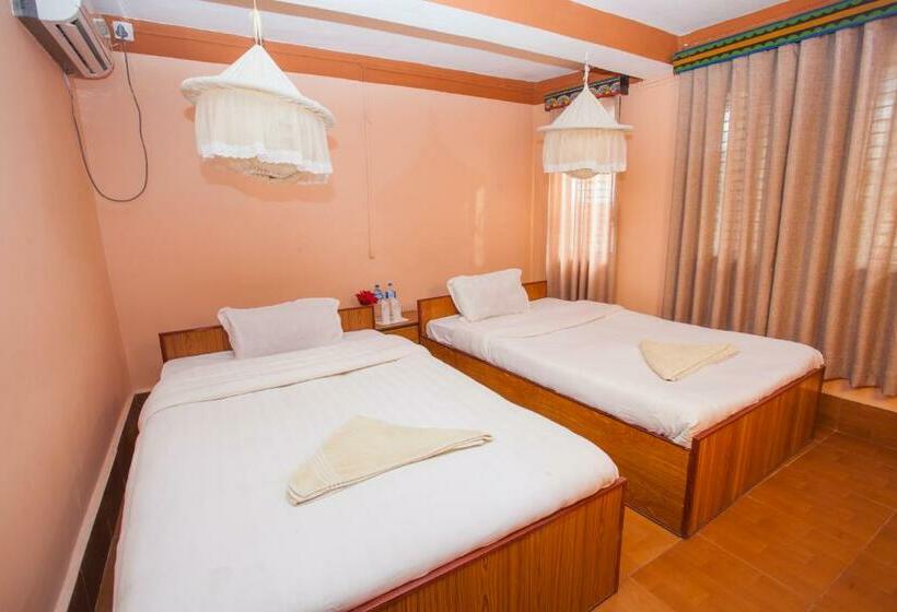 اتاق استاندارد, Chitwan Tiger Camp