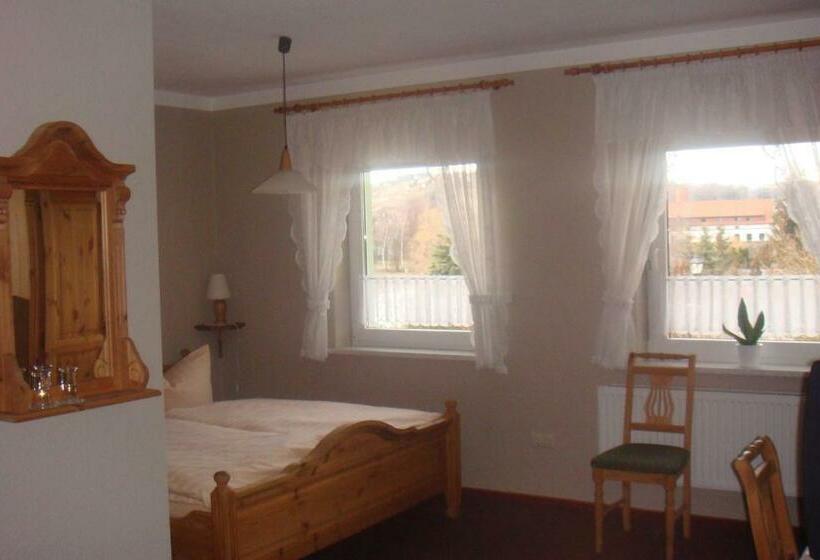اتاق استاندارد, Landhotel Weingut Schulze