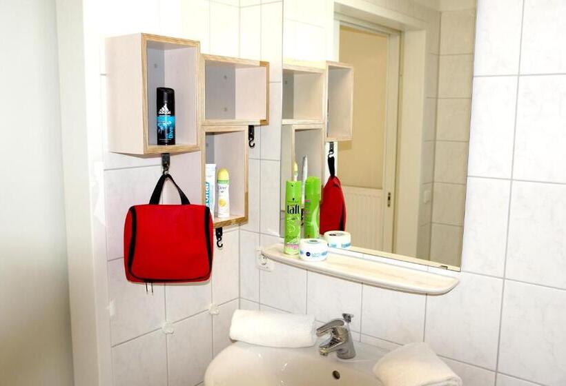 اتاق استاندارد, Oberstdorf Hostel