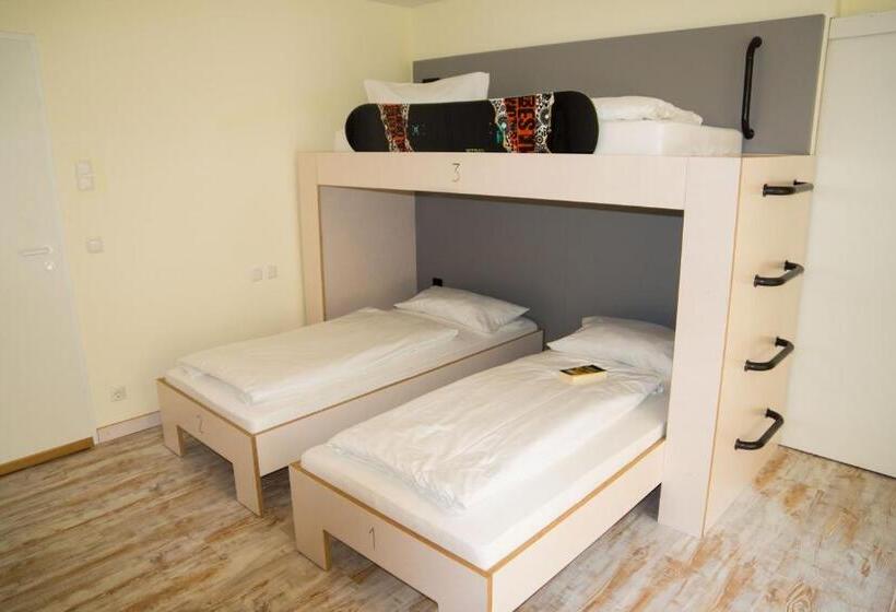 اتاق استاندارد سه نفره, Oberstdorf Hostel