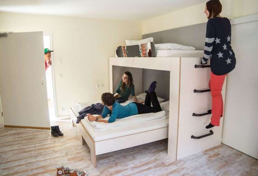 اتاق استاندارد, Oberstdorf Hostel