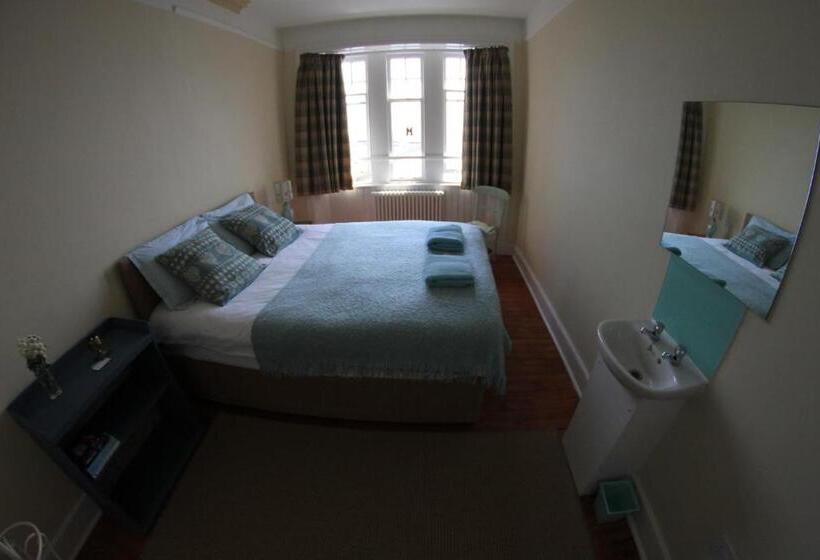 اتاق استاندارد با چشم‌انداز دریا, Murray Library Hostel