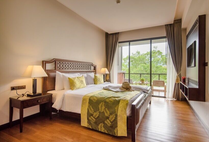 اتاق لوکس, Rimnaam Klangchan Hotel   Sha Plus