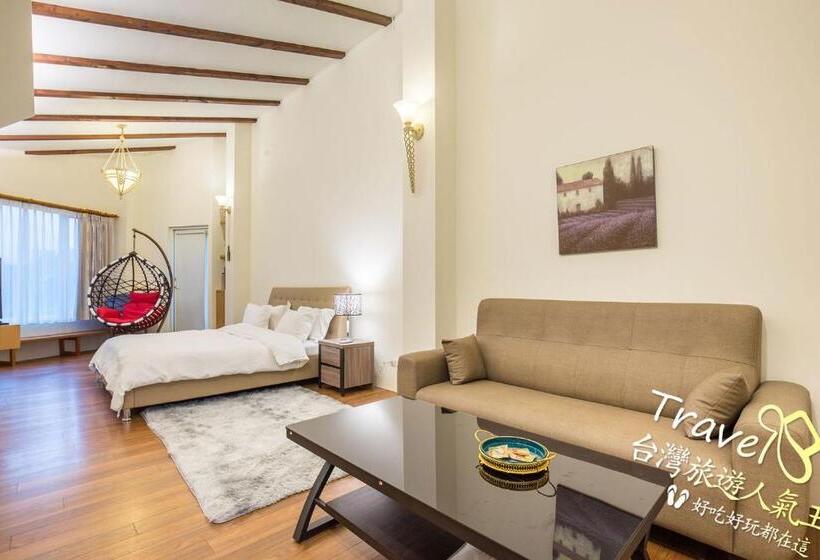 اتاق استاندارد با بالکن, Tree Lake B&b Hualien