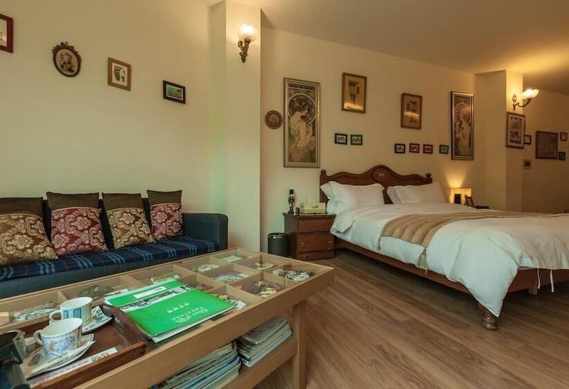 اتاق لوکس, Tree Lake B&b Hualien