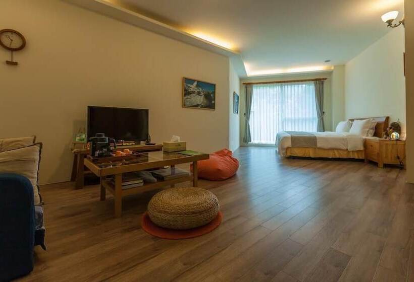 اتاق لوکس, Tree Lake B&b Hualien