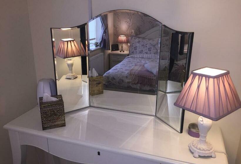 اتاق استاندارد, Copperfields Guest House