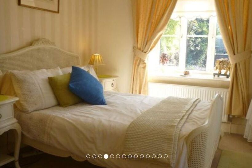 اتاق استاندارد, Copperfields Guest House
