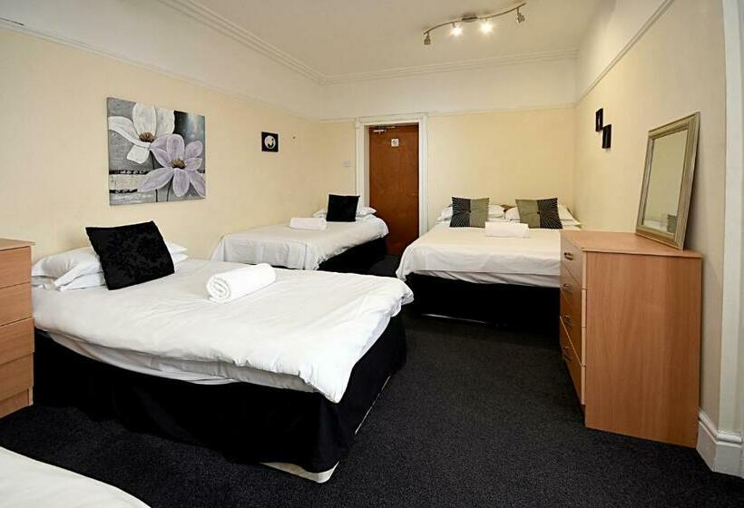 اتاق خانوادگی, Sheridans Budget Accomodation