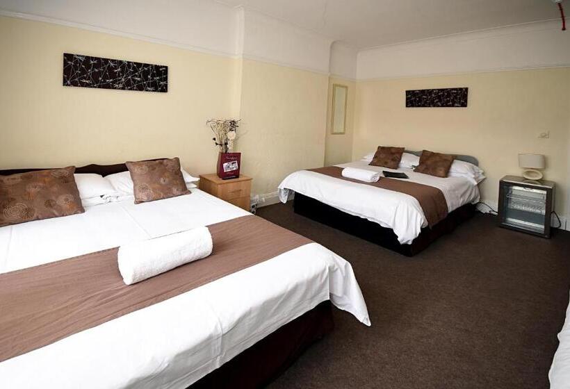 اتاق خانوادگی, Sheridans Budget Accomodation