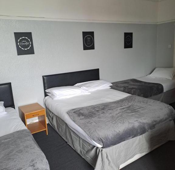 اتاق خانوادگی, Sheridans Budget Accomodation