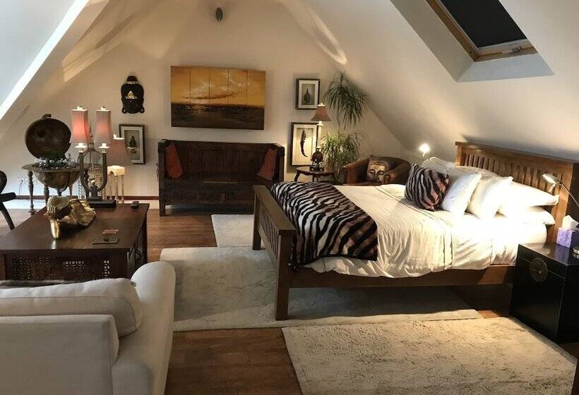 سوییت, The Lodge At Ruddington