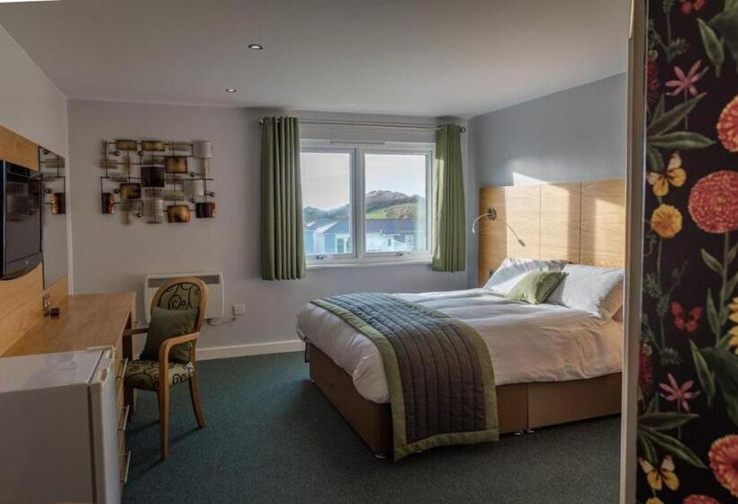 اتاق خانوادگی, Croyde Bay Hotel Or Self Catering