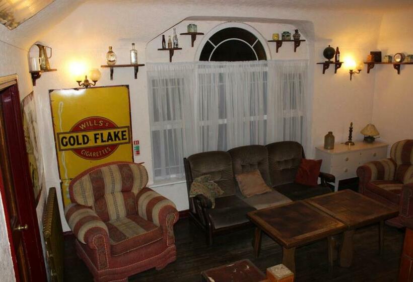 Номер Стандарт, Fiddlestone Bar And B&b