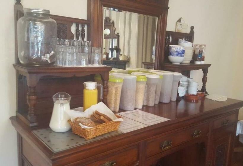 Номер Стандарт, Fiddlestone Bar And B&b
