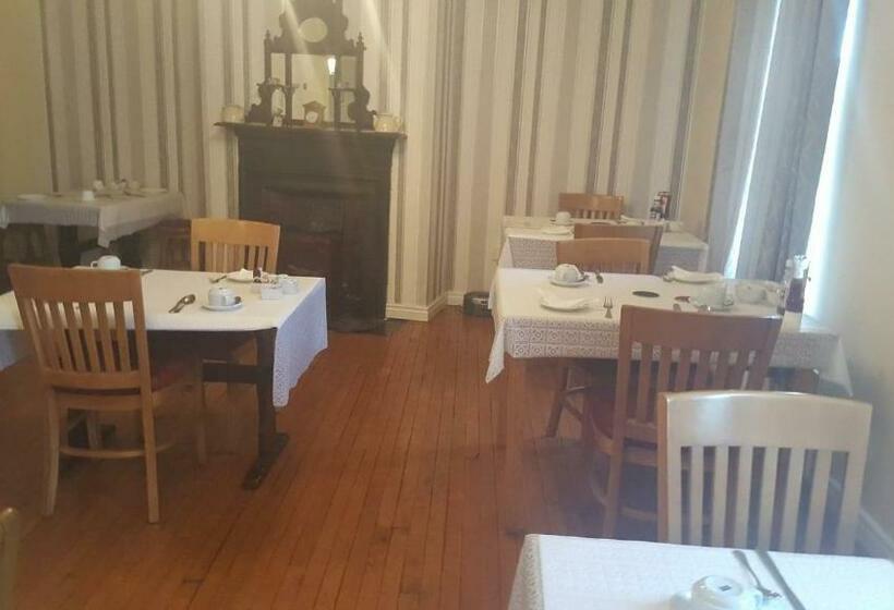 Номер Стандарт, Fiddlestone Bar And B&b