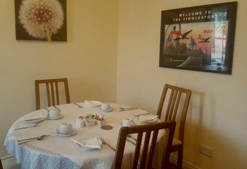 Номер Стандарт, Fiddlestone Bar And B&b