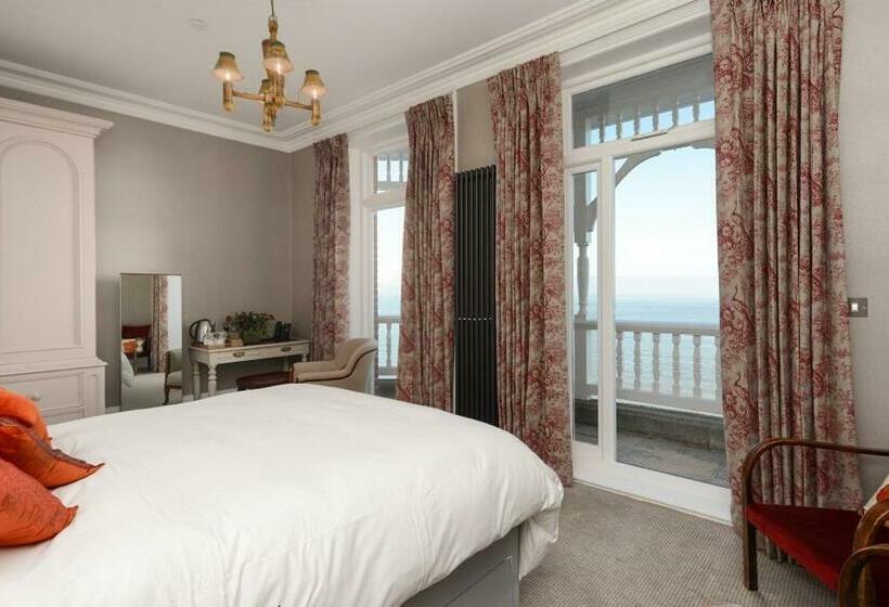 اتاق لوکس با بالکن و چشم‌انداز دریا, Bay Tree Broadstairs