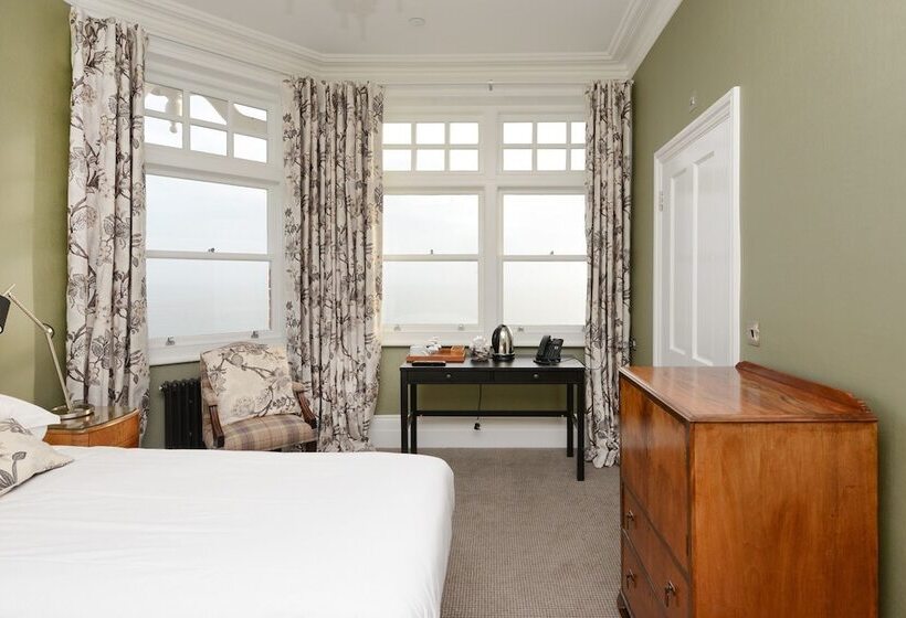 اتاق لوکس با چشم‌انداز دریا, Bay Tree Broadstairs
