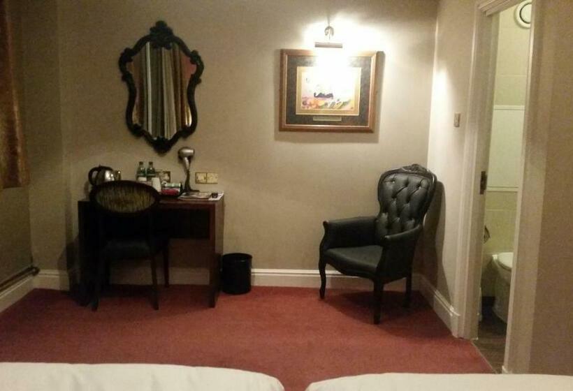 اتاق استاندارد, The Briar Rose Wetherspoon