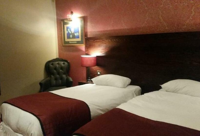 اتاق استاندارد, The Briar Rose Wetherspoon