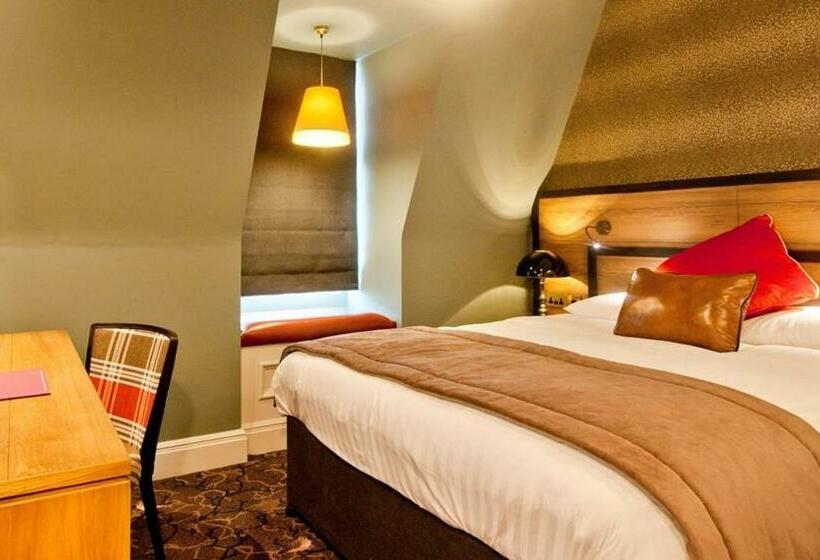 اتاق استاندارد, The Saltoun Inn