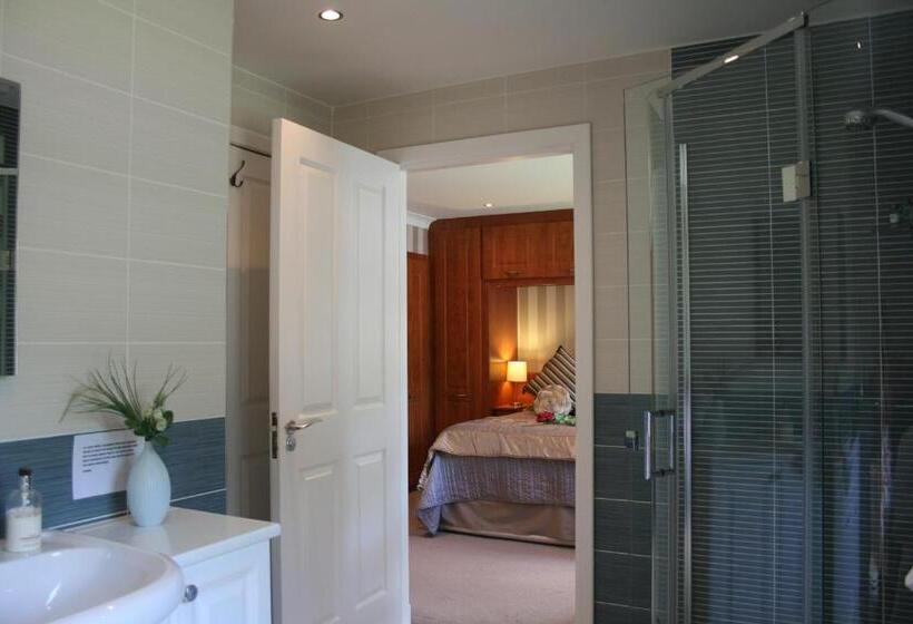 اتاق استاندارد, Ayrs And Graces   Luxury Bed And Breakfast