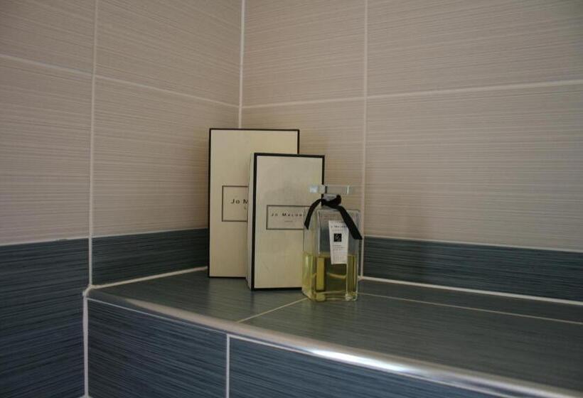 اتاق استاندارد, Ayrs And Graces   Luxury Bed And Breakfast