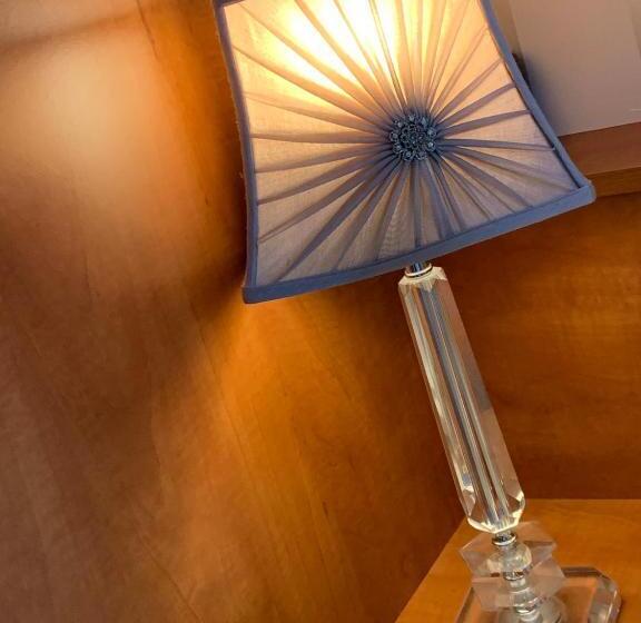اتاق استاندارد, Ayrs And Graces   Luxury Bed And Breakfast