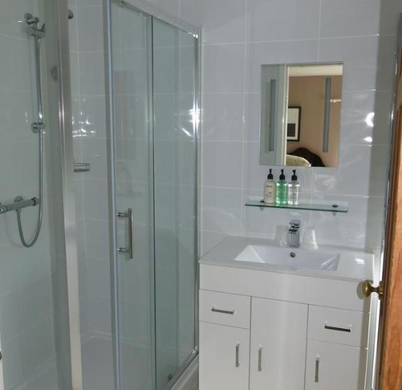 اتاق استاندارد, Broadwell Guest House