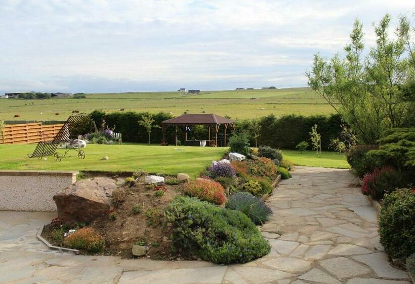 اتاق استاندارد با چشم‌انداز, Valleyview House