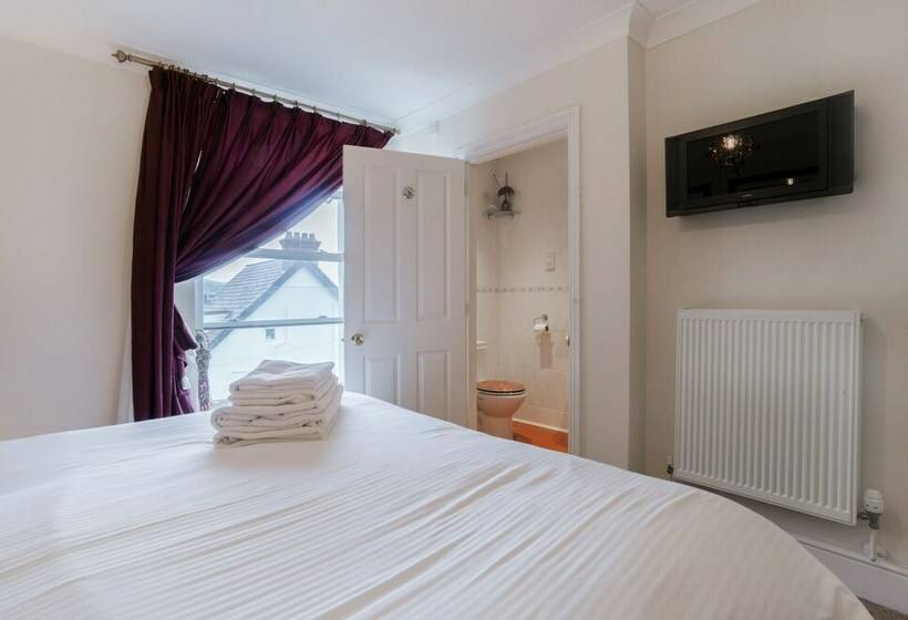 اتاق استاندارد با چشم‌انداز دریا, Westwood Guest House