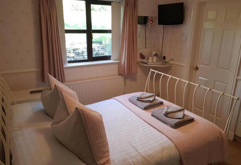 اتاق استاندارد با چشم‌انداز باغ, Willowbank House