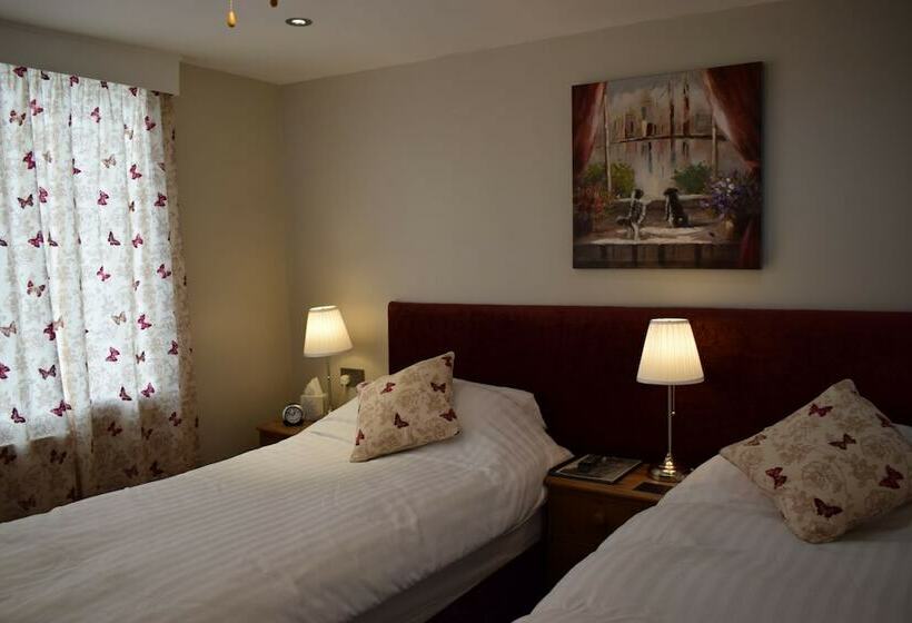 اتاق استاندارد, Castle Green Bed And Breakfast