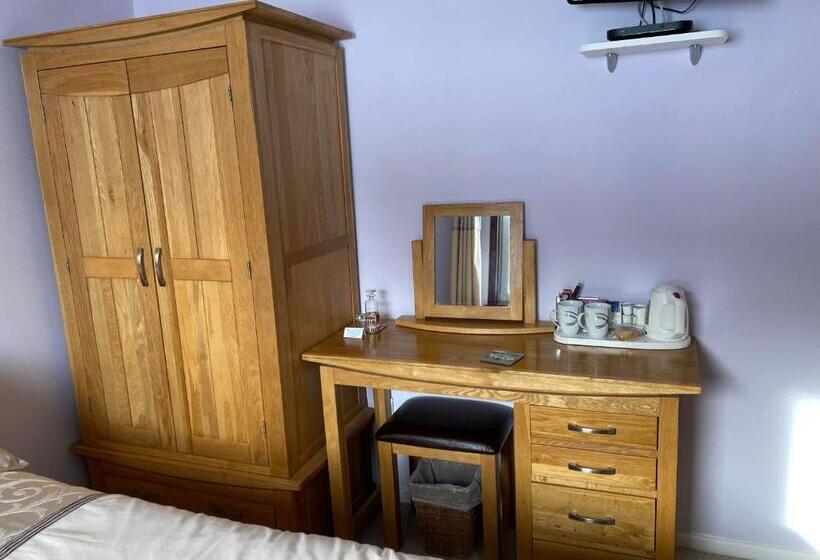 اتاق استاندارد با چشم‌انداز باغ, Creag Dubh Bed & Breakfast